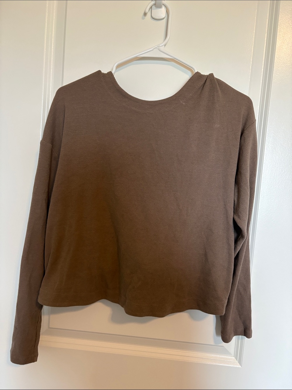 Athleta Scoop Neck Long Sleeve Top in Taupe